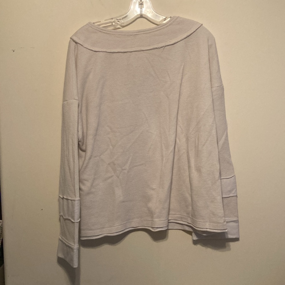 Cream Sweater - Picture 5 of 6